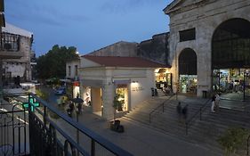 Elia Suites